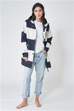 BATELA. CHUBASQUERO IMPERMEABLE ESTAMPADO STRIPES ( REF. C-3202) - MI CALLE DE PUERTO VALLARTA