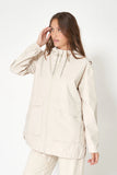 BATELA. CHAQUETA LIGERA 100% IMPERMEABLE. C-3158 ( COLOR IVORY)